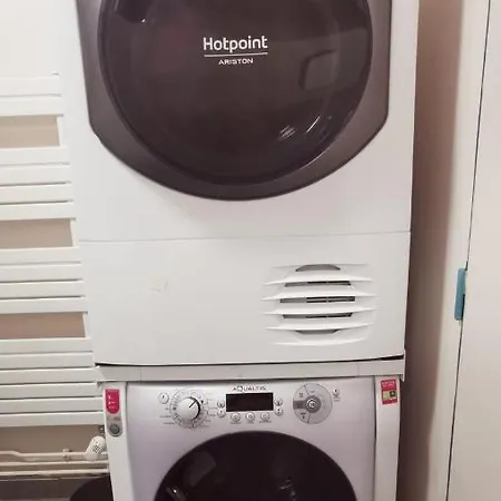 Grand Familial, Centre, Parking *