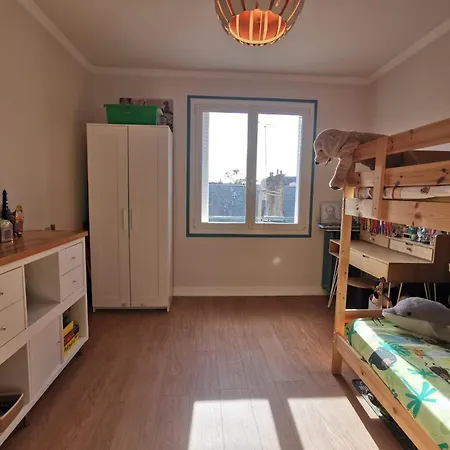 Grand Familial, Centre, Parking