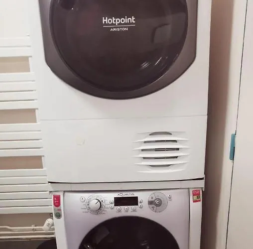 Grand Familial, Centre, Parking *